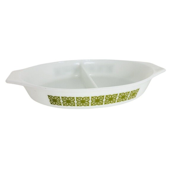 Vintage 60s Pyrex Verde Square Covered Divided Dish & Casserole Dish Set - Picture 4 of 16